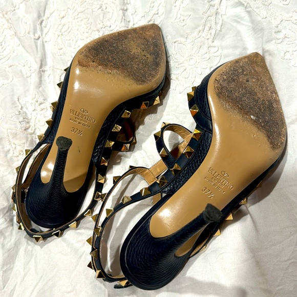 Trade** - Picture 5 of 7